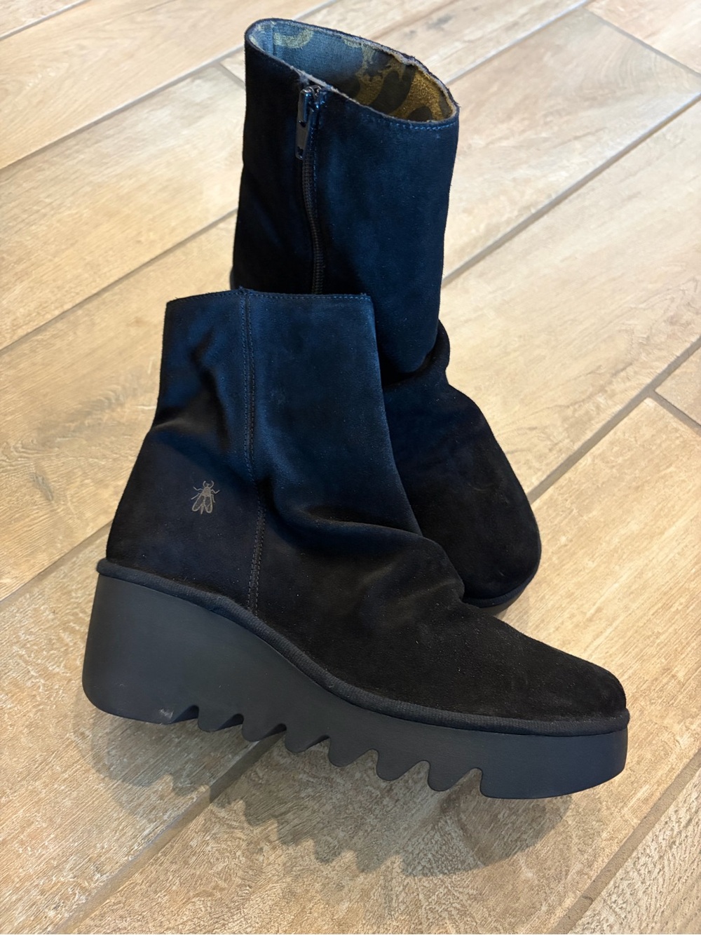 Fly London Women's Baan Platform Wedge Boots size 38 New never worn 8 US Black